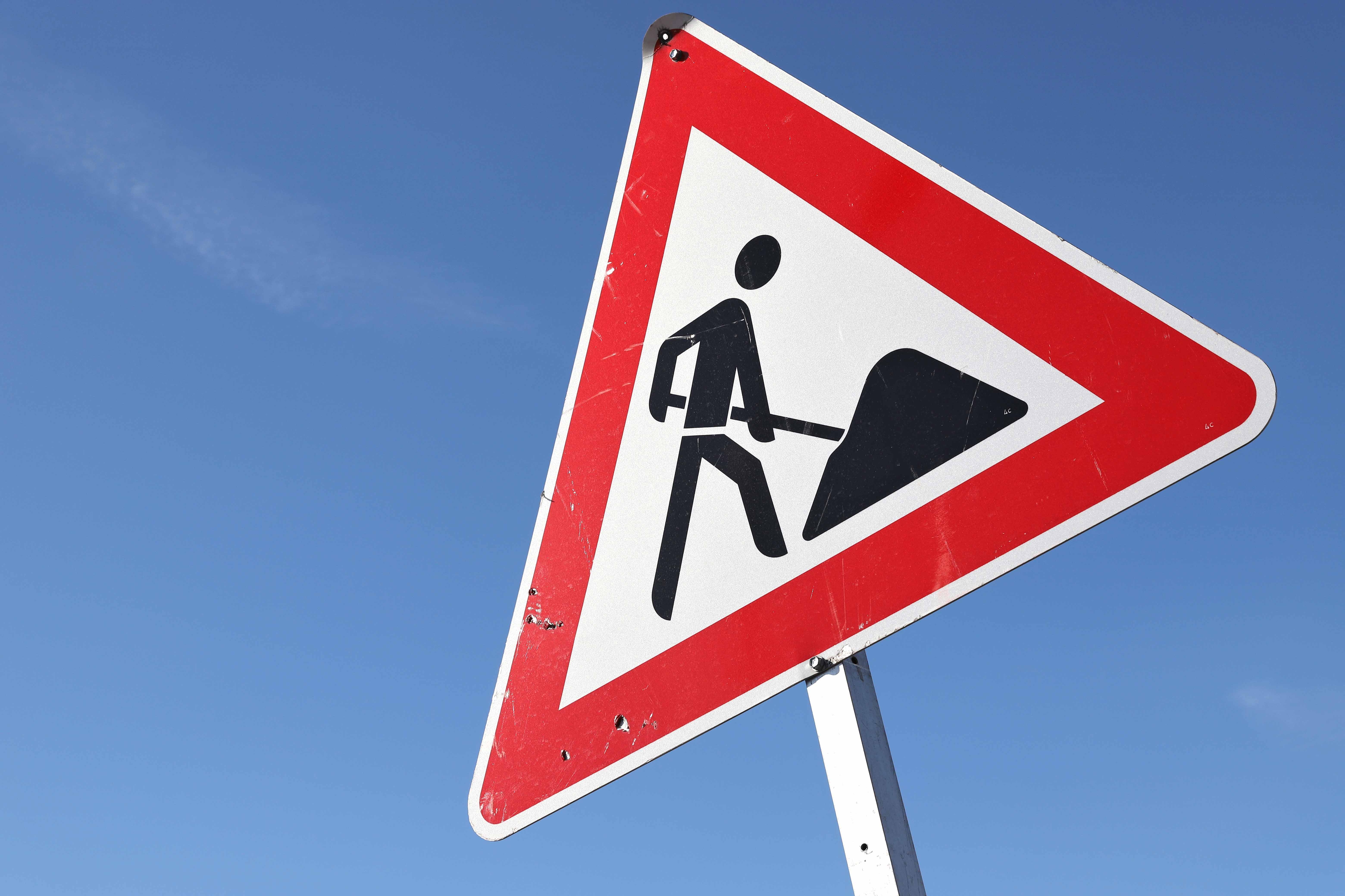 Deutsches Verkehrszeichen: Arbeitsstelle Deutsches Verkehrszeichen: Arbeitsstelle