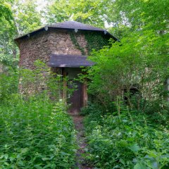 3. Der großherzogliche Jagdpavillon an der Ludwigseiche.