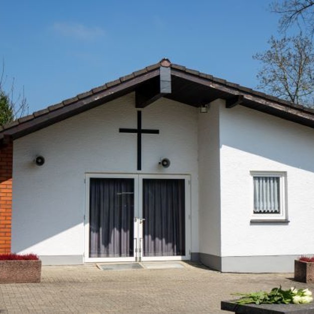 Trauerhalle - Friedhof Wembach-Hahn Trauerhalle - Friedhof Wembach-Hahn