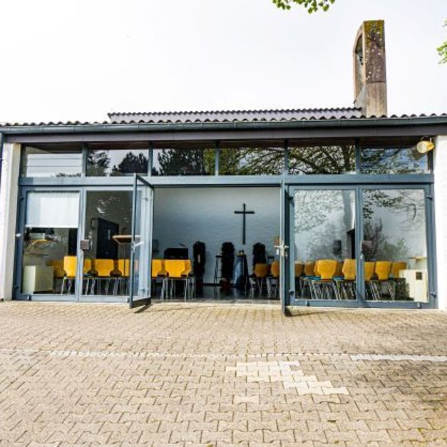 Trauerhalle - Friedhof Ober-Modau Trauerhalle - Friedhof Ober-Modau