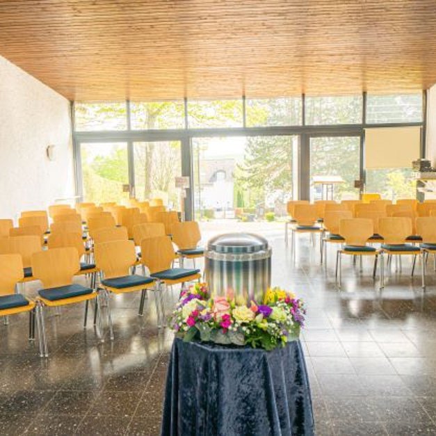 Trauerhalle - Friedhof Ober-Modau Trauerhalle - Friedhof Ober-Modau