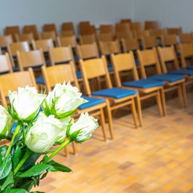 Trauerhalle - Friedhof Rohrbach Trauerhalle - Friedhof Rohrbach